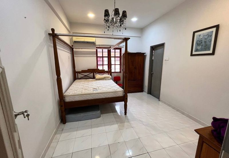 [RENOVATED| KITCHEN EXTEND| GATED GUARDED] 2 Storey Semi D Taman Sunway Utama Bandar Sunway Subang Jaya