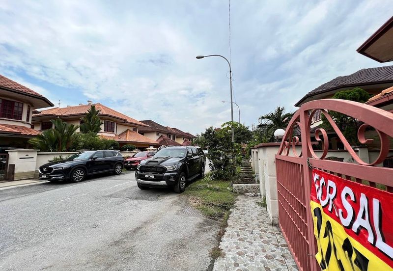 [RENOVATED| KITCHEN EXTEND| GATED GUARDED] 2 Storey Semi D Taman Sunway Utama Bandar Sunway Subang Jaya