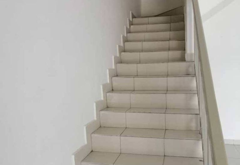 [FREEHOLD| NON BUMI] 2 Storey Terrace Aman Putri Seksyen U17 Shah Alam