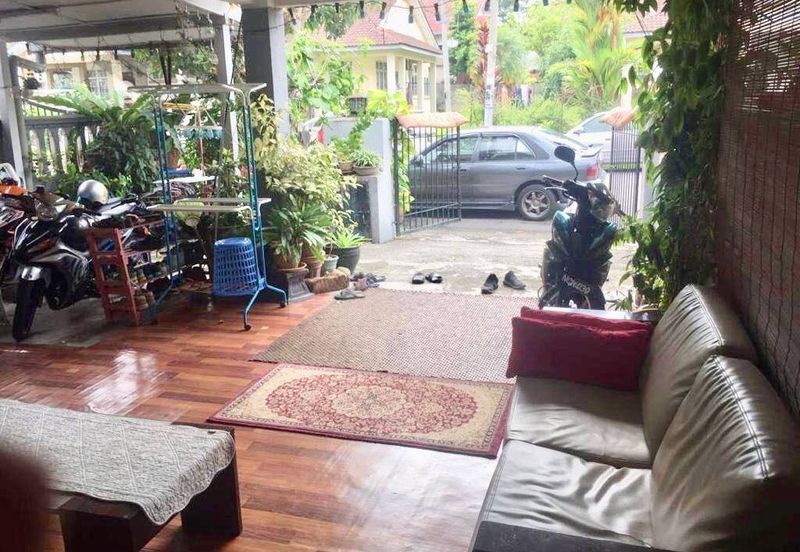 Taman Desa Saujana *