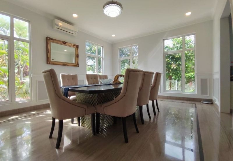 Residency, Kota Damansara