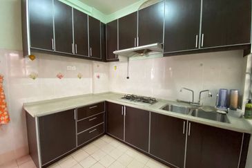 Pangsapuri Seri Galaksi