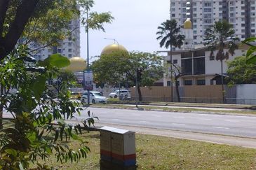 Flat PKNS, Seksyen 7