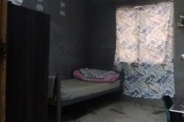 Flat PKNS, Seksyen 7