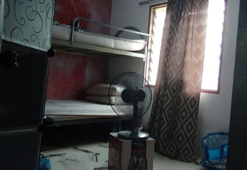 Flat PKNS, Seksyen 7