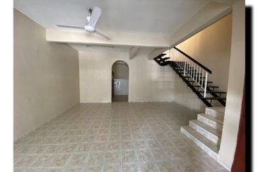 Jalan Rawang Perdana 1