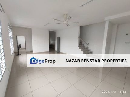 [NON BUMI LOT| END LOT| GATED GUARDED| KITCHEN EXTEND] 2 Storey Terrace Taman Kristal 3 Dengkil, Selangor, Dengkil