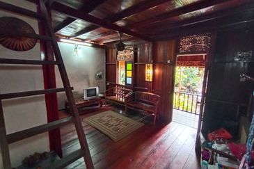 Desa Pinggiran Putra