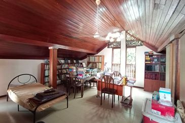 Desa Pinggiran Putra