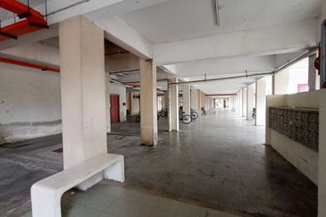 Kelompok Rajawali Apartment