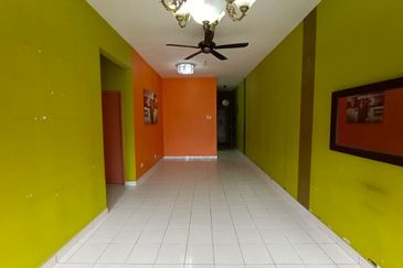 Kelompok Rajawali Apartment