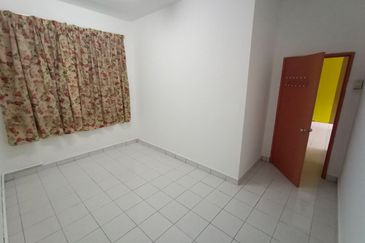 Kelompok Rajawali Apartment