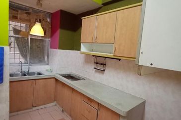 Kelompok Rajawali Apartment