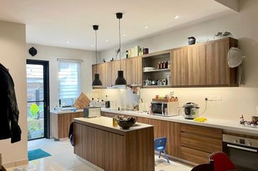 Saffron Hills @ Denai Alam