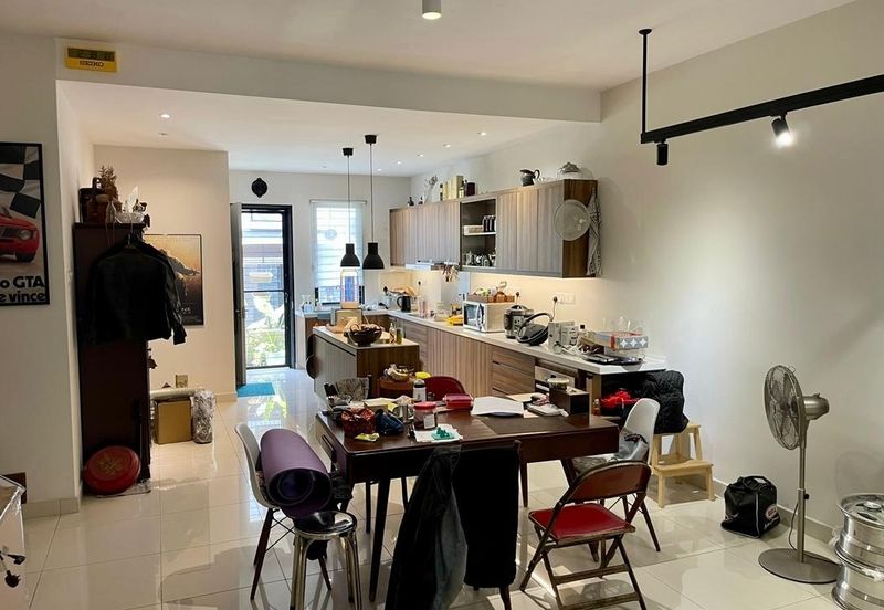 Saffron Hills @ Denai Alam