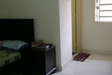 Taman Desa Bestari, Salak Tinggi