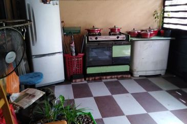 Taman Desa Bestari, Salak Tinggi