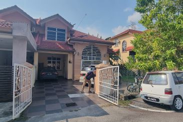 Taman Desa Bestari, Salak Tinggi