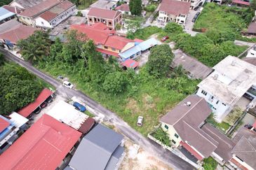 [LOKASI STRATEGIK| BELOW MARKET] Lot Banglo Jalan Changkat Mulia Gombak