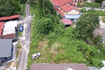 [LOKASI STRATEGIK| BELOW MARKET] Lot Banglo Jalan Changkat Mulia Gombak