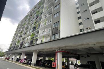 Suria Mewah Residensi