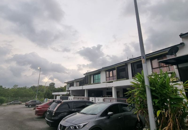 Taman Saujana Sekata