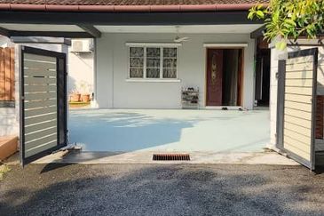 Jalan Seri Putra 2/3