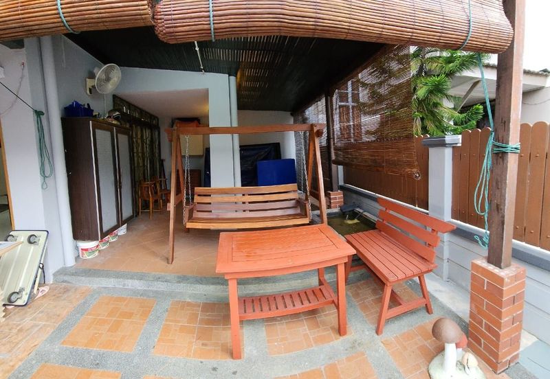 Jalan Seri Putra 2/3