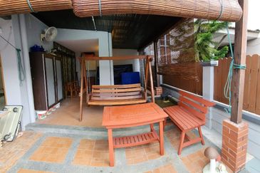 Jalan Seri Putra 2/3