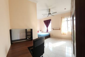 Jalan Seri Putra 2/3