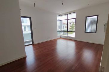 Broadleaf Residences, Hometree