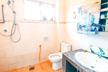 Seksyen 3, Bandar Country Homes