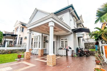 Seksyen 3, Bandar Country Homes