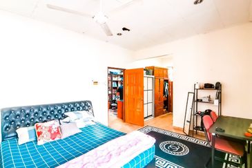 Seksyen 3, Bandar Country Homes