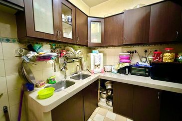 Sri Gotong Apartment