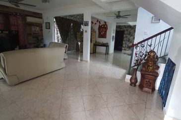 Taman Tasik Semenyih (Lake Residence)