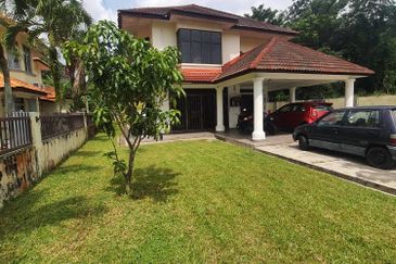 Taman Tasik Semenyih (Lake Residence)