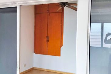 [FREEHOLD| FACING OPEN @ SOUTH WEST| RENOVATED| KITCHEN EXTENDED| 6 ROOMS] 2 Storey Terrace Taman Melawati KL