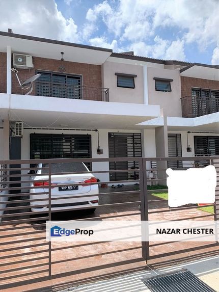 [PRIME AREA| EXTRA 10 FEET BACKYARD| BUILT IN KITCHEN CABINET| BUILT IN WARDROBE MASTER BEDROOM] 2 Storey Terrace Taman Saujana KLIA Sepang, Selangor, Sepang