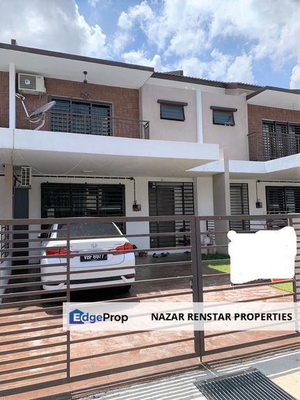 [PRIME AREA| EXTRA 10 FEET BACKYARD| BUILT IN KITCHEN CABINET| BUILT IN WARDROBE MASTER BEDROOM] 2 Storey Terrace Taman Saujana KLIA Sepang, Selangor, Sepang