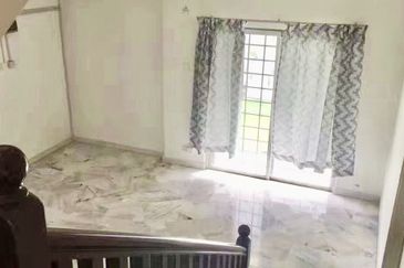 [FREEHOLD| FACING NORTH| END LOT| PRIME LOCATION] 2 Storey Terrace Taman Setiawangsa KL