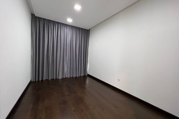 Tiana Elmina Gardens