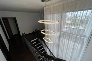 Tiana Elmina Gardens