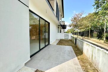 Cheria Residences, Tropicana Aman