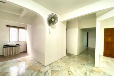 Seksyen 12, Bandar Country Homes