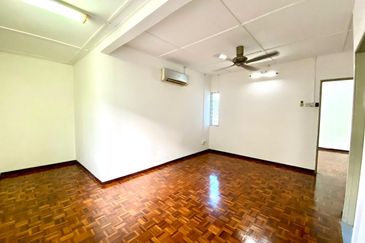 Seksyen 12, Bandar Country Homes