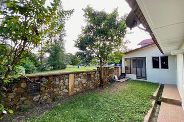 Seksyen 12, Bandar Country Homes