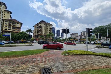 Bazaar @ 8, 3 Storey Corner Lot, Putrajaya 