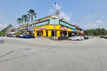 Bukit Jelutong