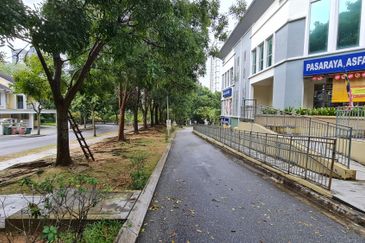 ROI 5.4% Putrajaya, Rimba Alam, 3 Storey Corner Shop Lot, Precint 15